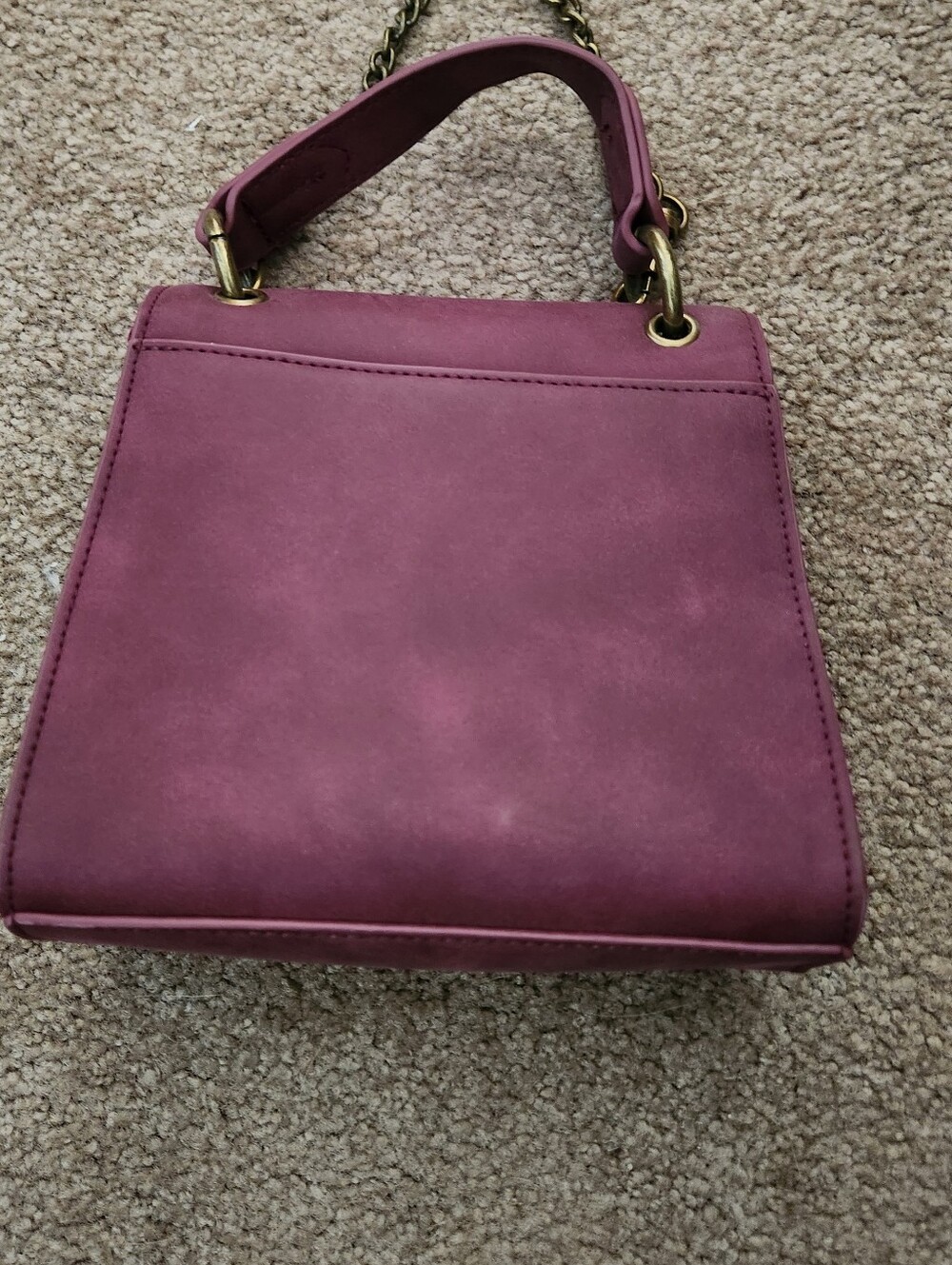 Universal Thread Purse - Picture 3 of 5